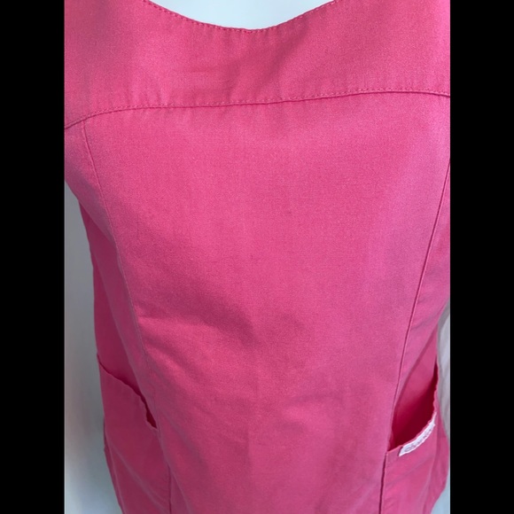 Cherokee Pink Nurse Scrub Uniform Top Size XS - Picture 8 of 9